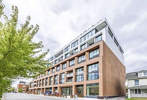 home for lease on 415-2720 Dundas Street W
