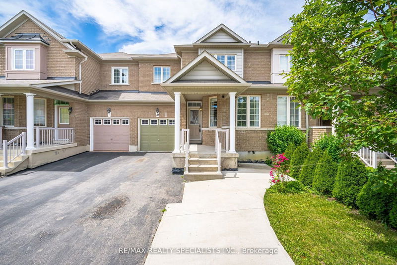 home for sale on 32 Frostbite Lane N