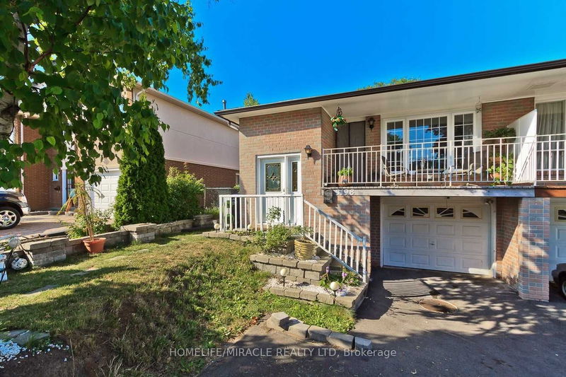 home for lease on Bsmt-3198 Moonee Road