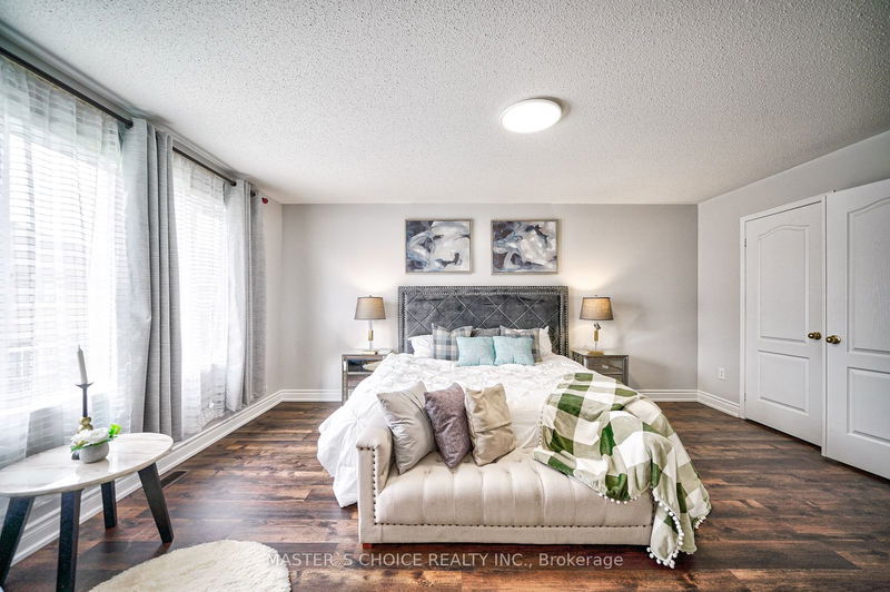 3315 Ruth Fertel Dr  Mississauga, L5M 0H5 | Image 22