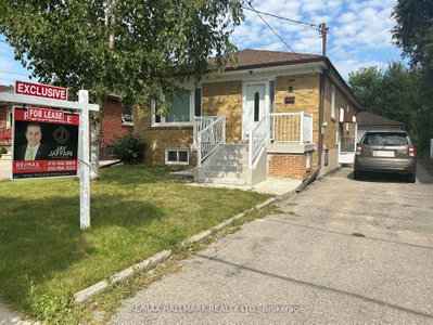 Detached House leased at Main-9 Macleod Street, Toronto, Ontario, M6L 2M7 - Maple Leaf - MLS: W9054711