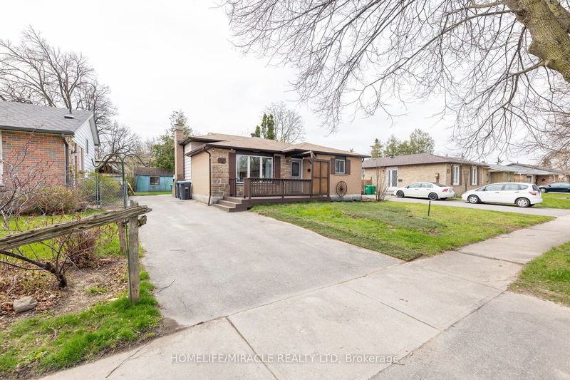 57 Reigate Ave  Brampton, L6V 2E2 | Image 1