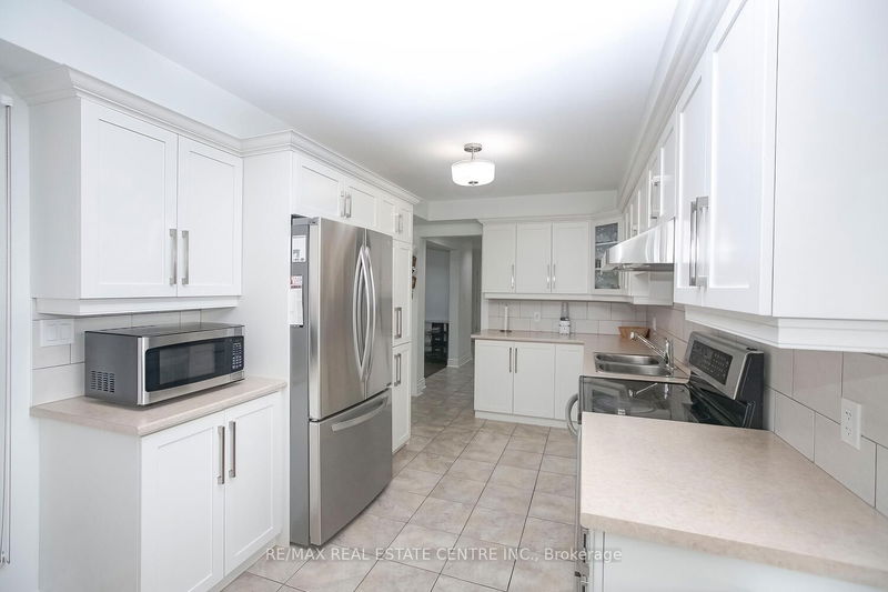 25 Oaklea Blvd  Brampton, L6Y 4H7 | Image 13