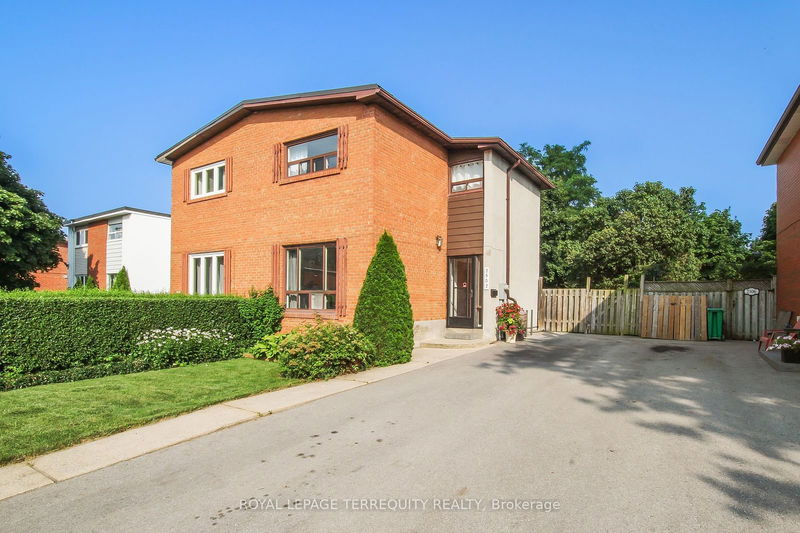 home for sale on 2502 Brookhurst Road