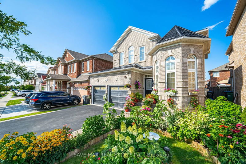 5669 Freshwater Dr  Mississauga, L5M 7G1 | Image 3