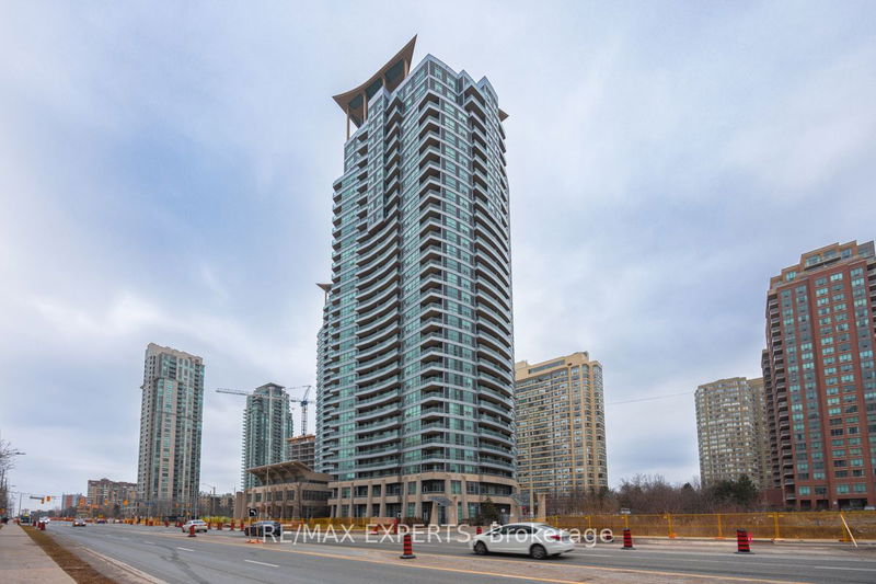 home for lease on 811-1 Elm Drive W