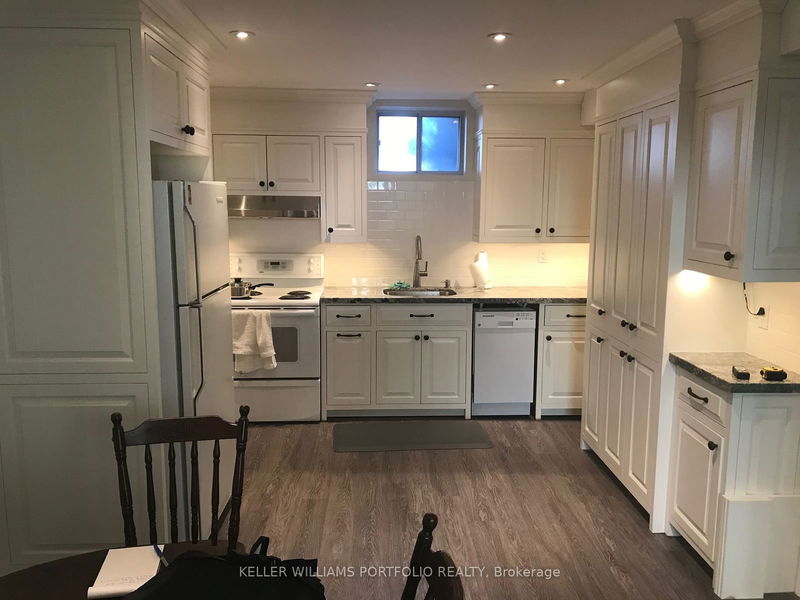 home for lease on Lower-145 Yorkview Drive