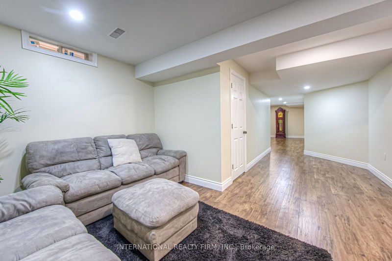 3360 ROMA Ave  Burlington, L7M 0N7 | Image 35