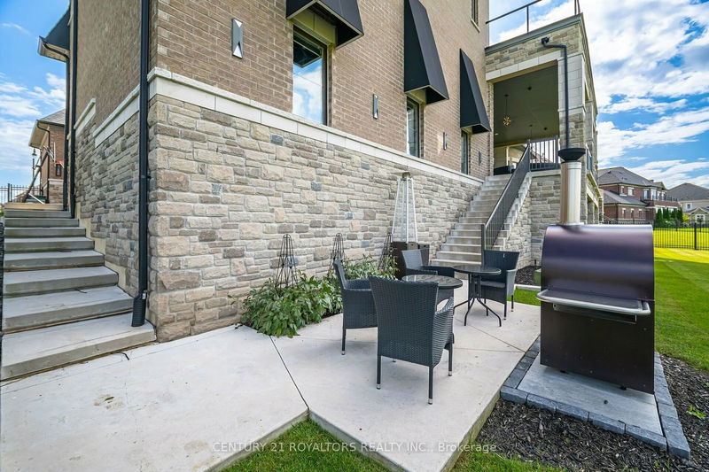 36 Quintette Clse  Brampton, L6P 0V2 | Image 37