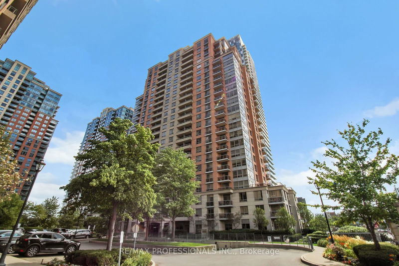 home for sale on 121-5233 Dundas Street W