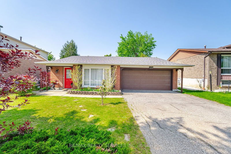 home for sale on 259 Centre Street N