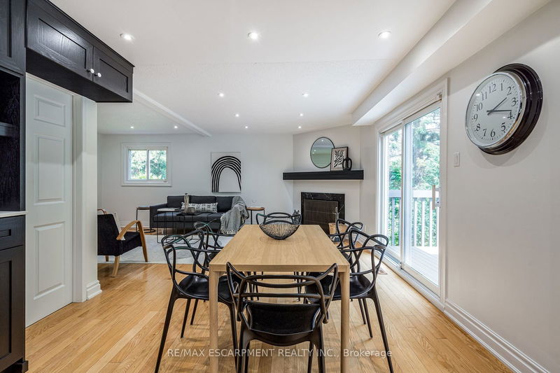 4107 Wheelwright Cres  Mississauga, L5L 2X3 | Image 11