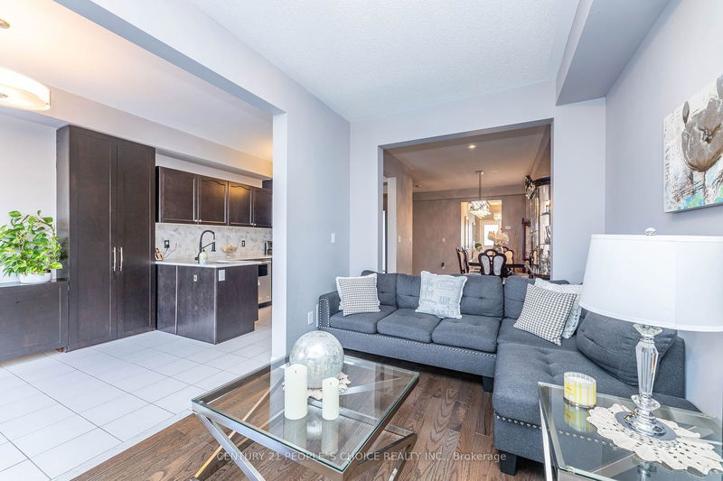 16 Gulfbrook Circ  Brampton, L6Z 0G4 | Image 15