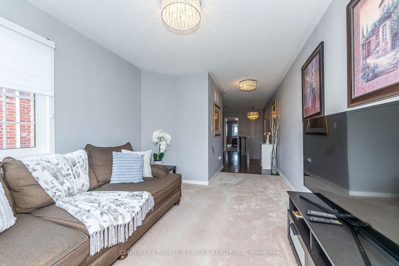 16 Gulfbrook Circ  Brampton, L6Z 0G4 | Image 23