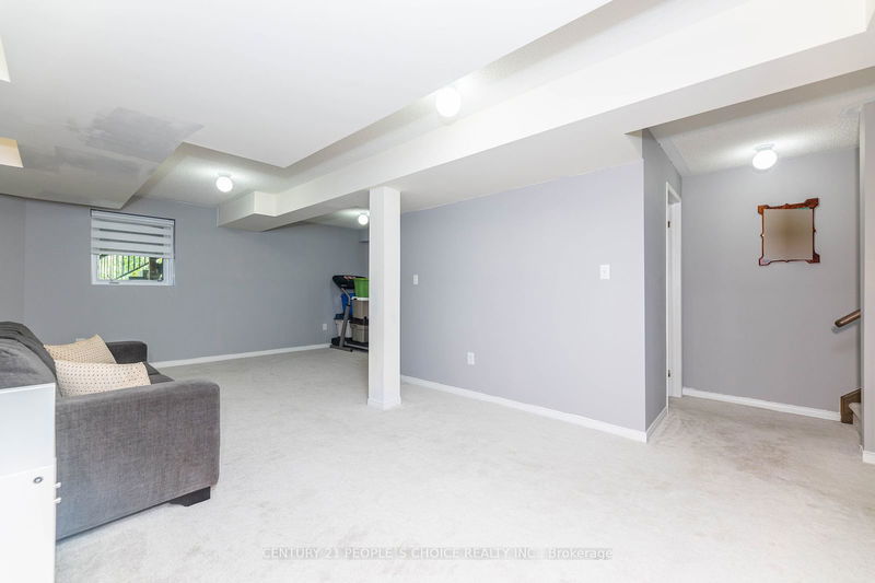 16 Gulfbrook Circ  Brampton, L6Z 0G4 | Image 39