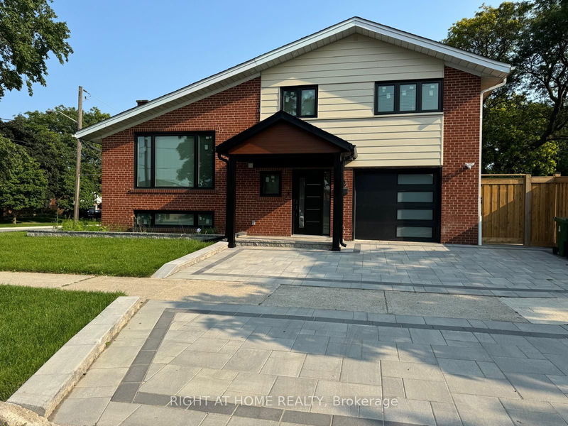 home for lease on 52 Sedgebrook Crescent