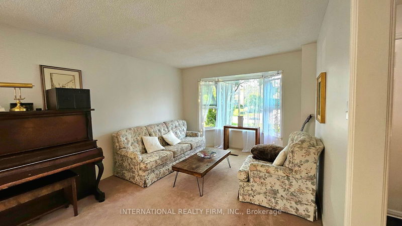 11A NIPISSING Cres  Brampton, L6S 5A7 | Image 5