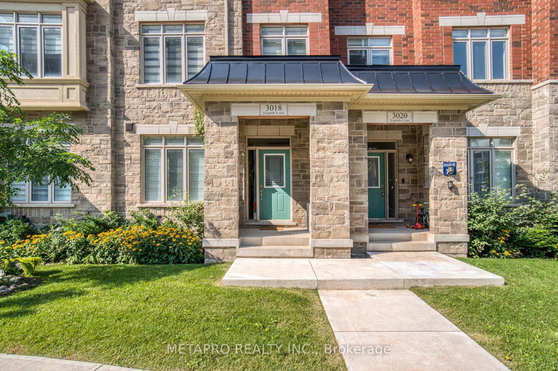 3018 Eighth Line, Oakville, L6H 7H5 | Image 3