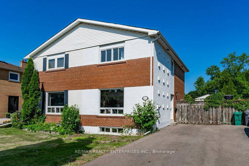 home for sale on 2341 Brookhurst Road