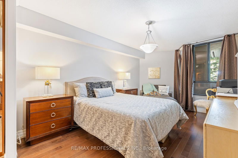  G17 - 300 Mill Rd  Toronto, M9C 4W7 | Image 17