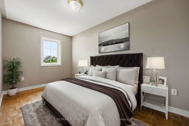 7173 Village Walk  Mississauga, L5W 1X2 | Image 20