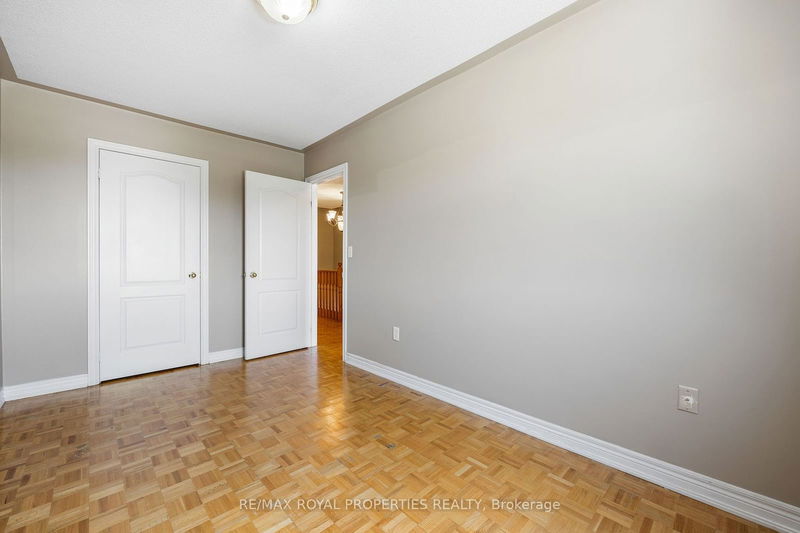 7173 Village Walk  Mississauga, L5W 1X2 | Image 22