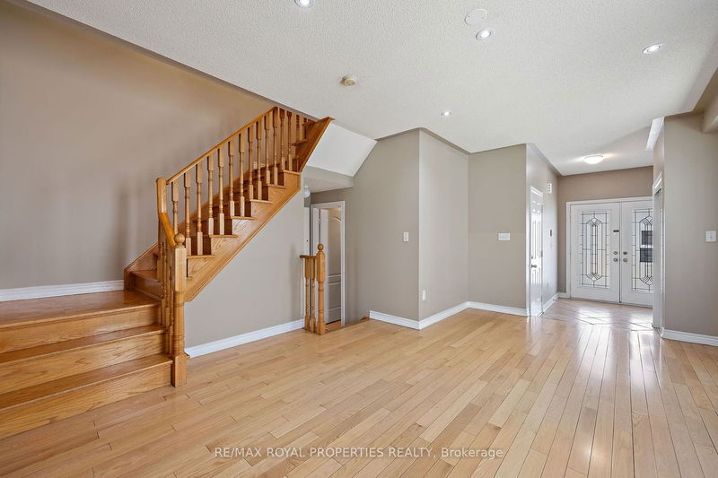 7173 Village Walk  Mississauga, L5W 1X2 | Image 6