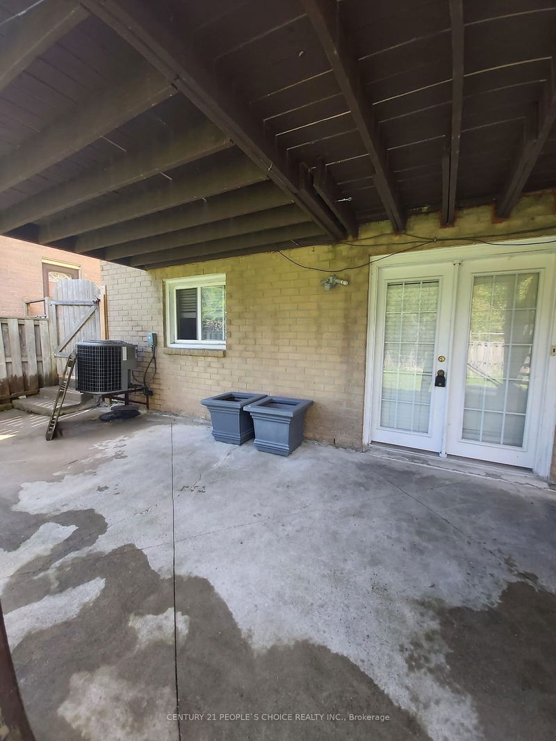 home for lease on BSMT-4371 Waterford Crescent