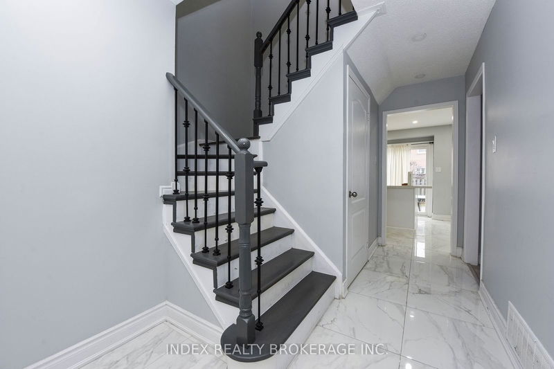 home for sale on 46 Hummingbird Court