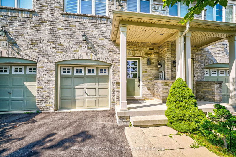  25 - 2006 Trawden Way  Oakville, L6M 0M1 | Image 2