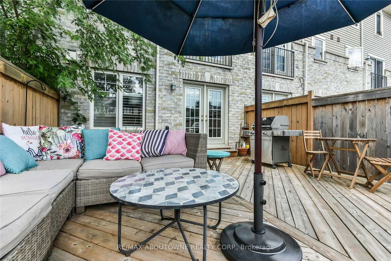  25 - 2006 Trawden Way  Oakville, L6M 0M1 | Image 34