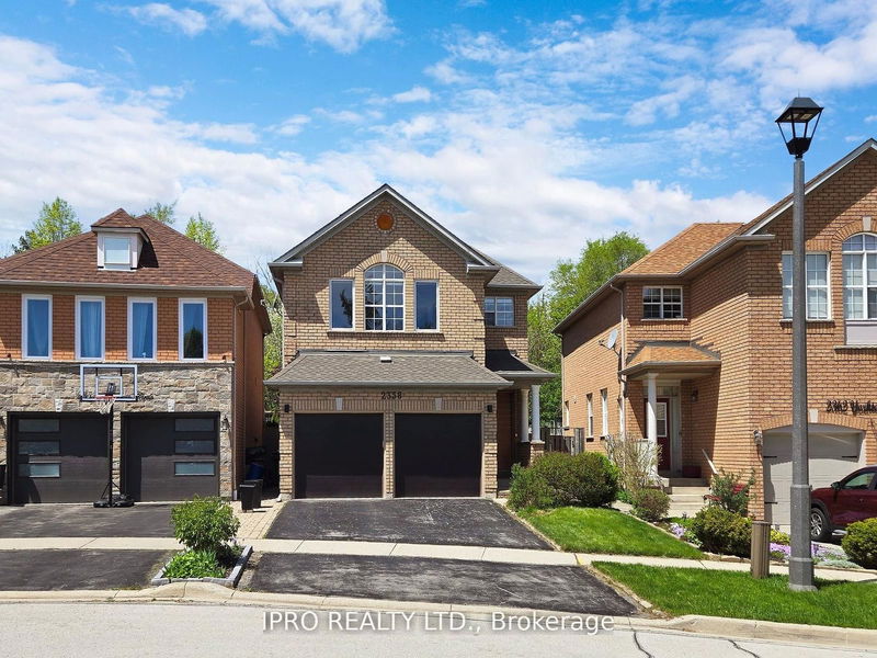 home for lease on 2358 Yorktown Circle