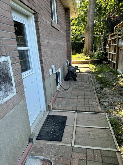 Detached House leased at 1442 Monaghan Circle, Mississauga, Ontario, L5C 1R8 - Erindale - MLS: W9231998