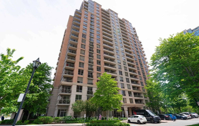 home for lease on 1206-5229 Dundas Street W