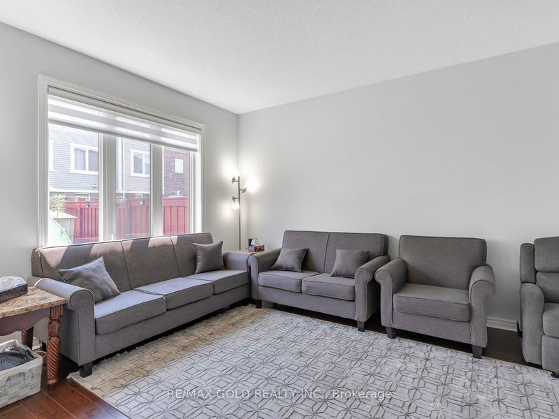 33 Baby Pointe Tr  Brampton, L7A 0W3 | Image 10