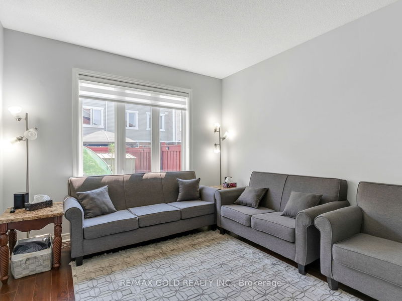 33 Baby Pointe Tr  Brampton, L7A 0W3 | Image 12