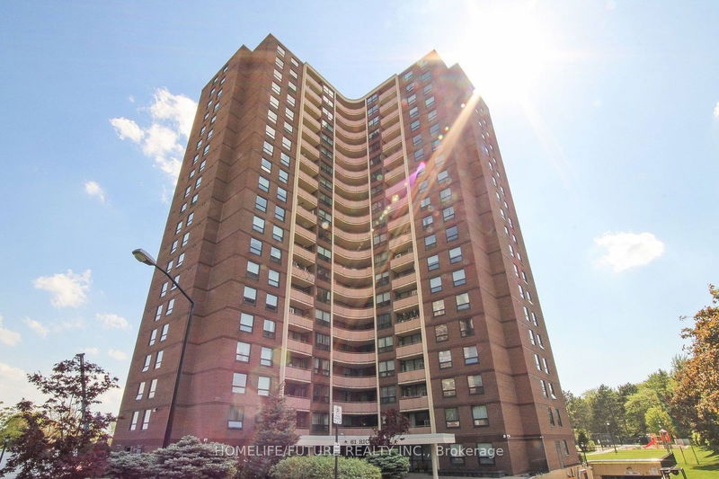 home for lease on 2111-61 Richview Road