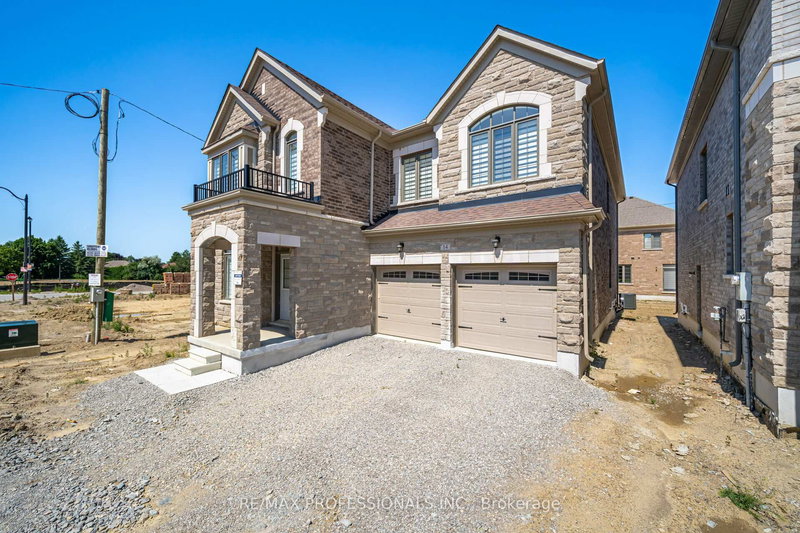 14 Spring Snow Rd, Brampton, L6Z 3N1 | Image 2