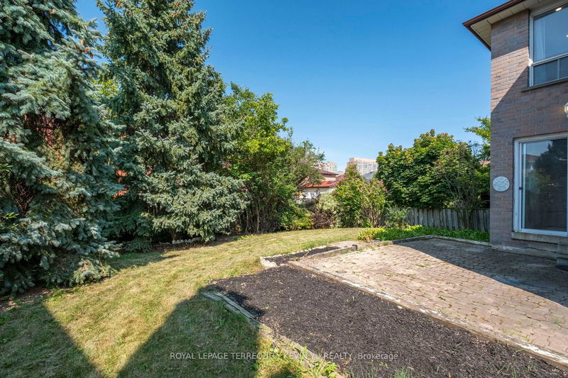 271 Lech Walesa Dr  Mississauga, L5B 3H3 | Image 38