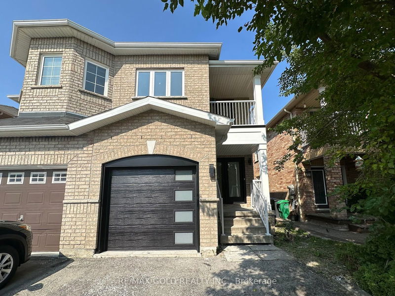 7099 Village Walk  Mississauga, L5W 1X5 | Image 1