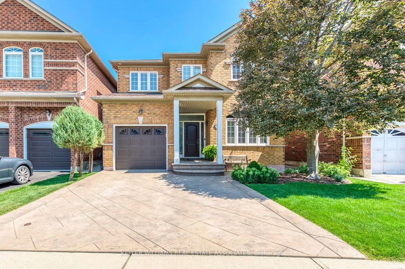 5621 Watersfield Ave  Mississauga, L5M 7E9 | Image 1