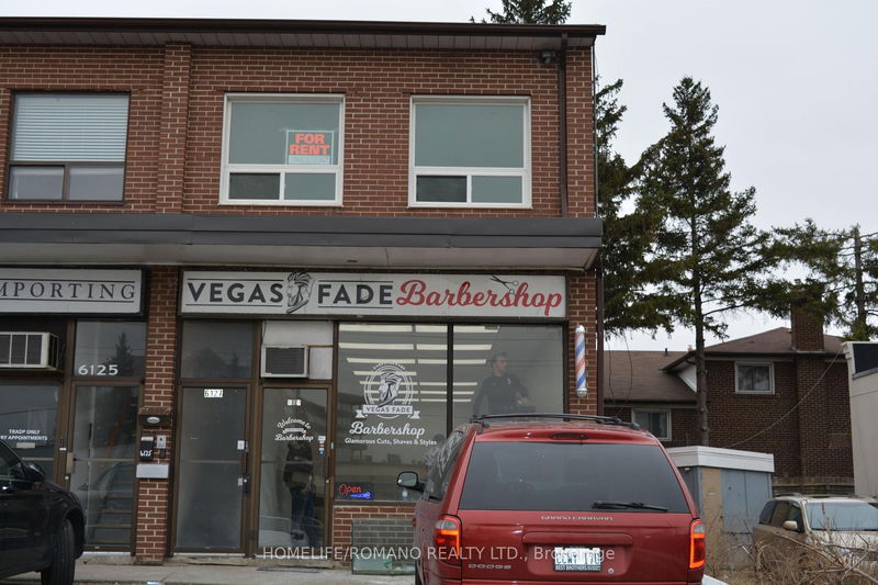 home for lease on 6127 Steeles Avenue W