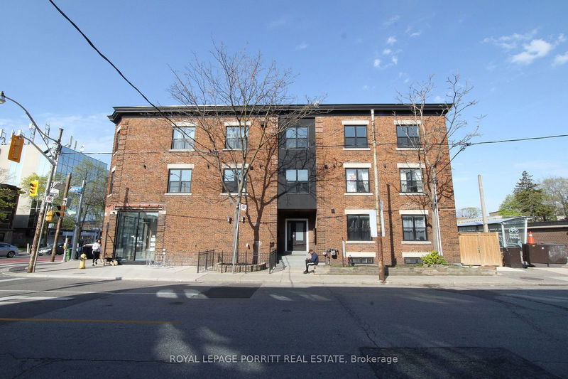home for lease on #1-254 Armadale Avenue
