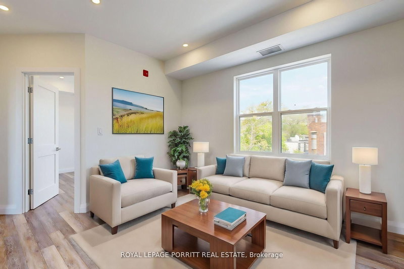 #1 - 254 Armadale Ave, Toronto, M6S 3X4 | Image 2