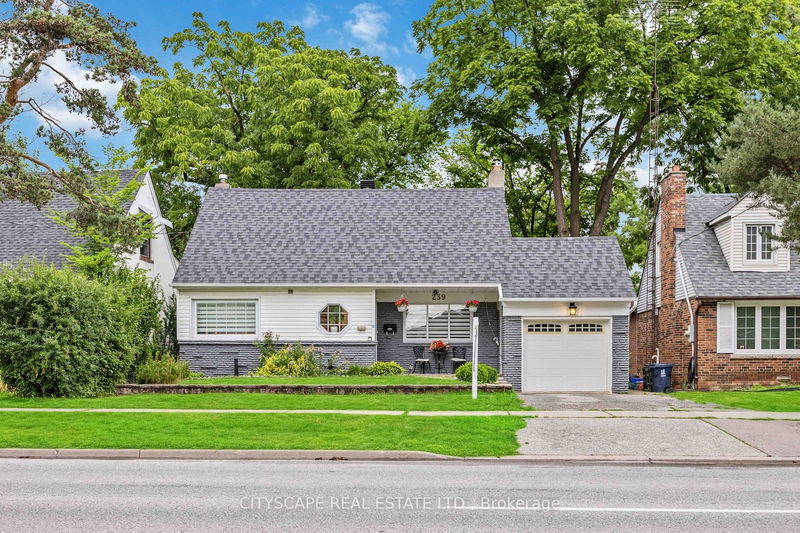 home for sale on 239 Burnhamthorpe Road