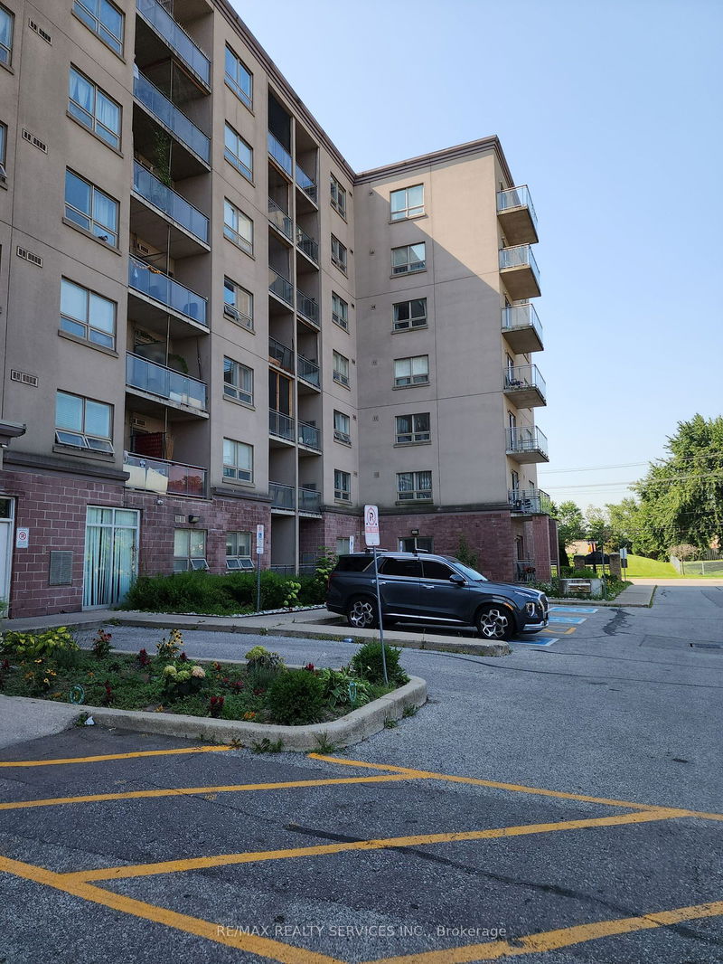  212 - 7405 Goreway Dr W Mississauga, L4T 0A3 | Image 1