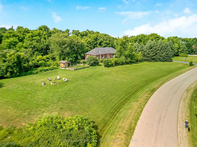 1 Timber Crt  Halton Hills, L7G 4S4 | Image 2