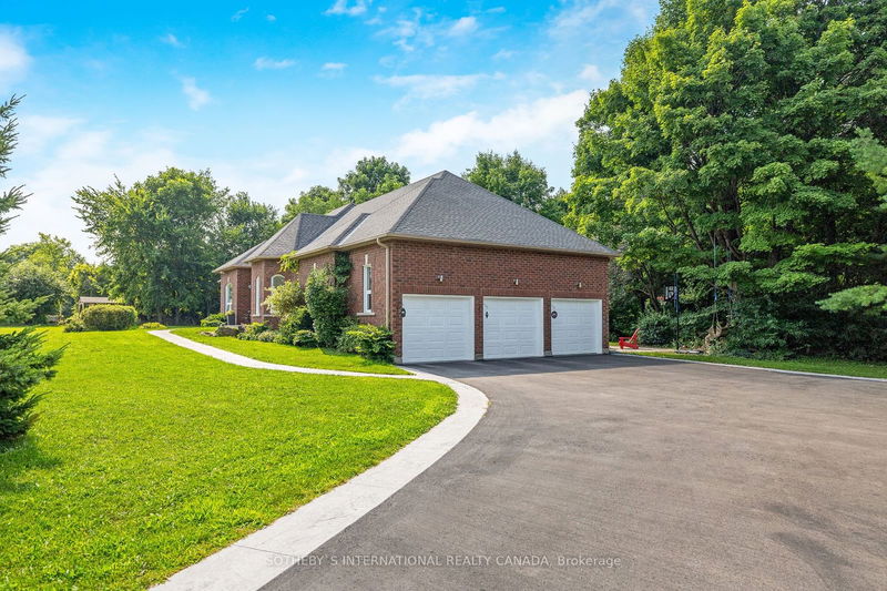 1 Timber Crt  Halton Hills, L7G 4S4 | Image 6