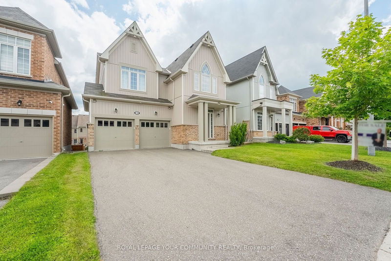 18 Drew Brown Blvd  Orangeville, L9W 6Z6 | Image 1