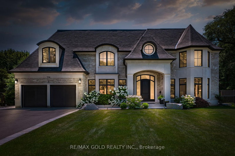 714 Atoka Dr, Mississauga, L5H 1Y6 | Image 3